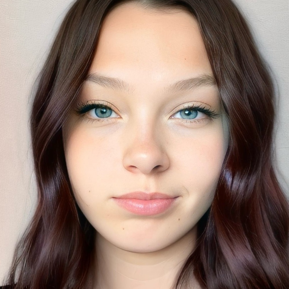 Meet your Posher, Carlie